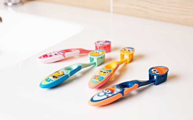 Brosse à dents enfant et bébé Jordan Oral Care